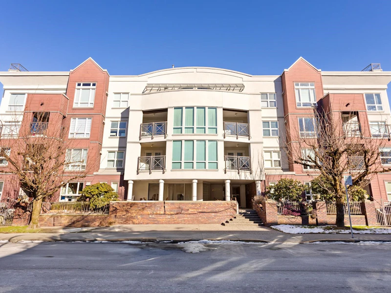 304 - 2335 Whyte Avenue, Port Coquitlam BC V3C 2A3