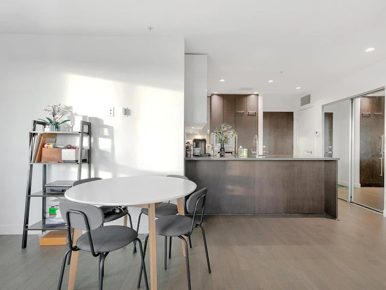 412-4033 May Drive, Richmond, BC, V6X 0T3 - 5