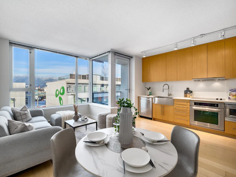603-250 E 6th Avenue, Vancouver, BC, V5T 0B7 - 2