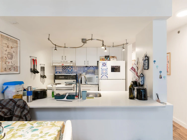 1004-789 Drake Street, Vancouver, BC, V6Z 2N7 - 21