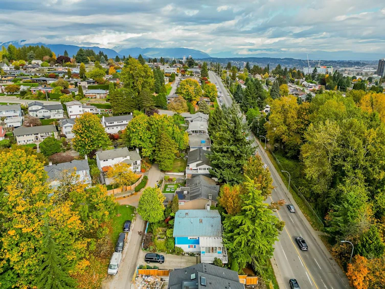 57 E Eighth Avenue, New Westminster, BC, V3L 4J4 - 9