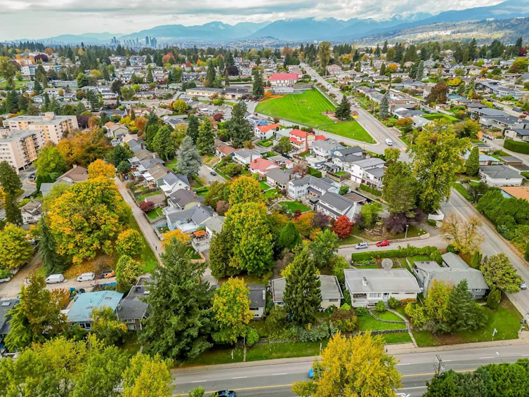 57 E Eighth Avenue, New Westminster, BC, V3L 4J4 - 19