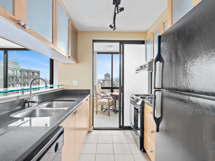 1307-1003 Burnaby Street, Vancouver, BC, V6E 4R7 - 8