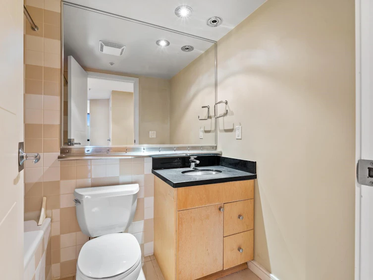 1307-1003 Burnaby Street, Vancouver, BC, V6E 4R7 - 14