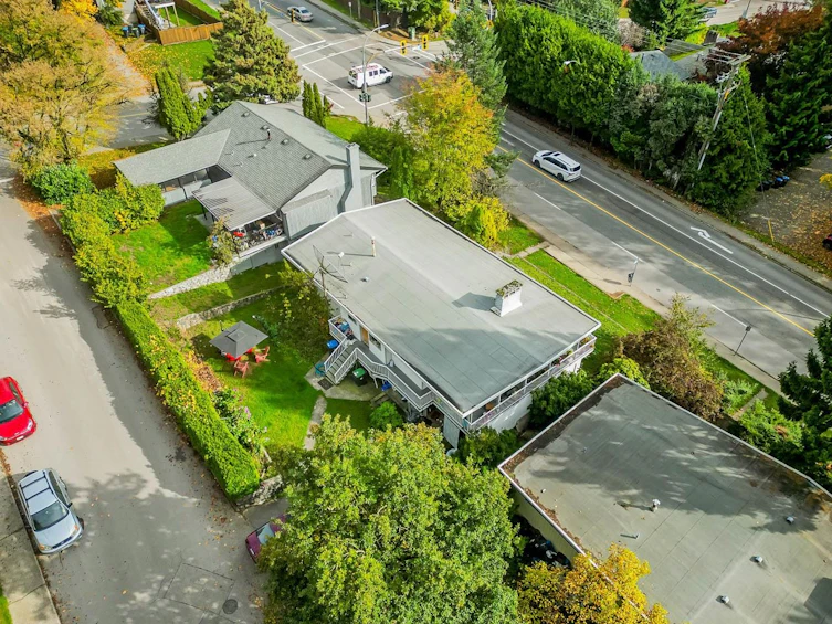 65 E Eighth Avenue, New Westminster, BC, V3L 4J4 - 4