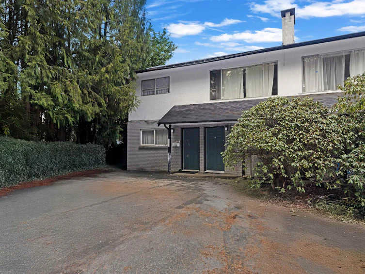 1733 Hie Avenue, Coquitlam, BC, V3K 1B6 - 4
