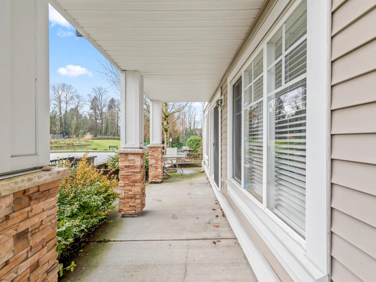 202-4025 Norfolk Street, Burnaby, BC, V5G 0A5 - 3