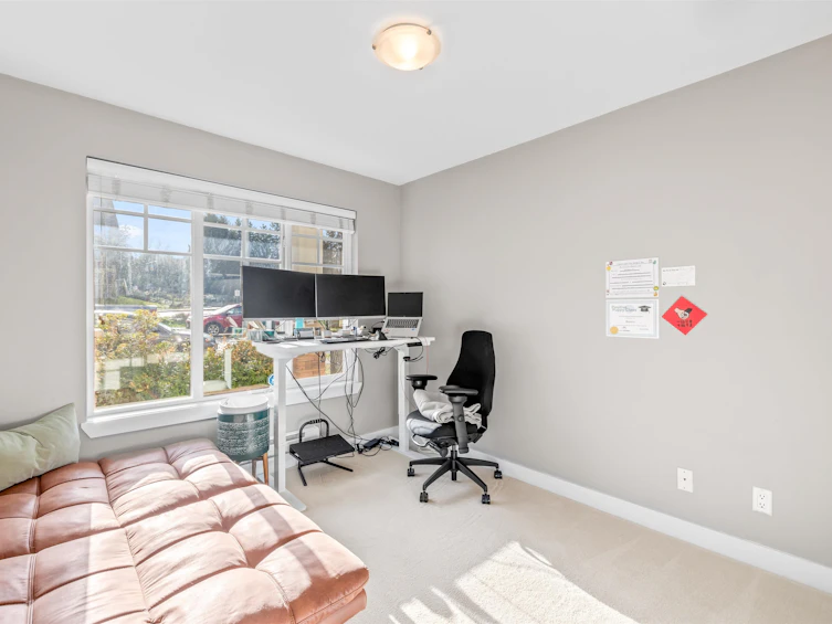 202-4025 Norfolk Street, Burnaby, BC, V5G 0A5 - 21