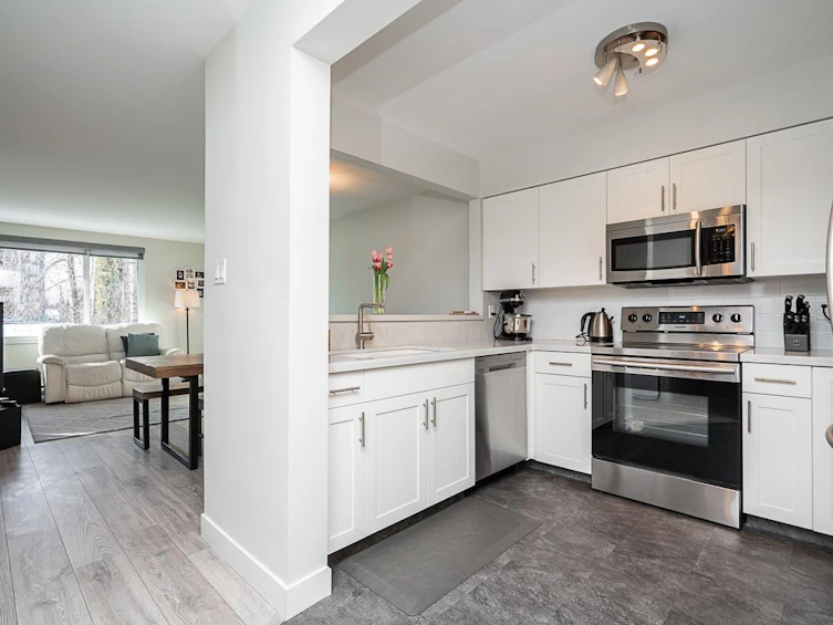 214-15272 19 Avenue, Surrey, BC, V4A 1X6 - 7
