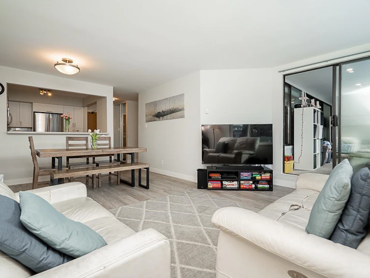 214-15272 19 Avenue, Surrey, BC, V4A 1X6 - 16