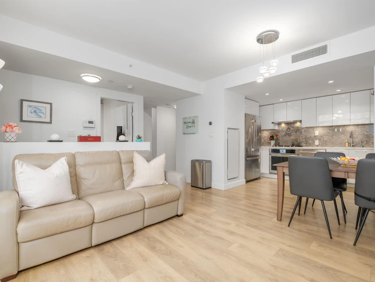 3518 Marine Way, Vancouver, BC, V5S 0C9 - 2