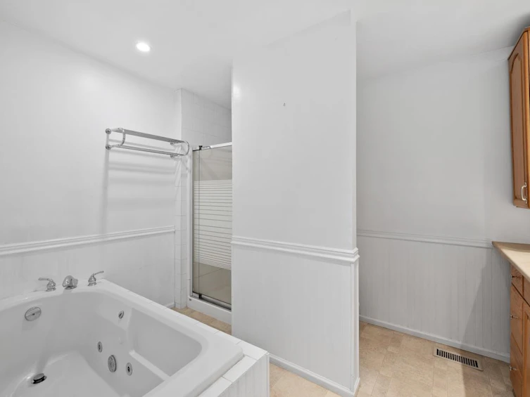 4983 Central Avenue, Delta, BC, V4K 2G5 - 13