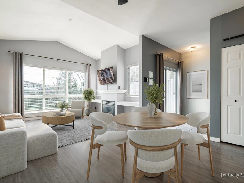 202 - 19897 56th Avenue, Langley BC V3A 3Y1