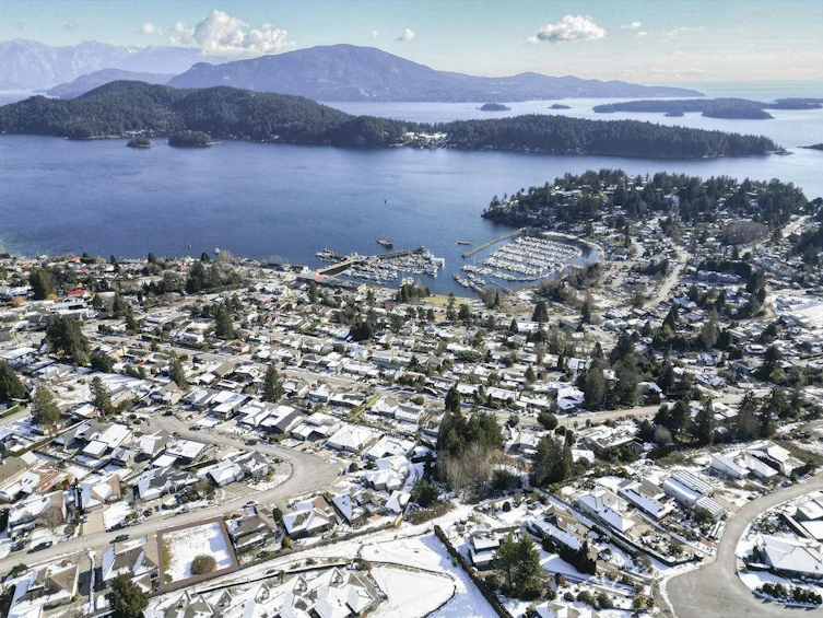 LOT 4 Spyglass Place, Gibsons, BC, V0N 1V9