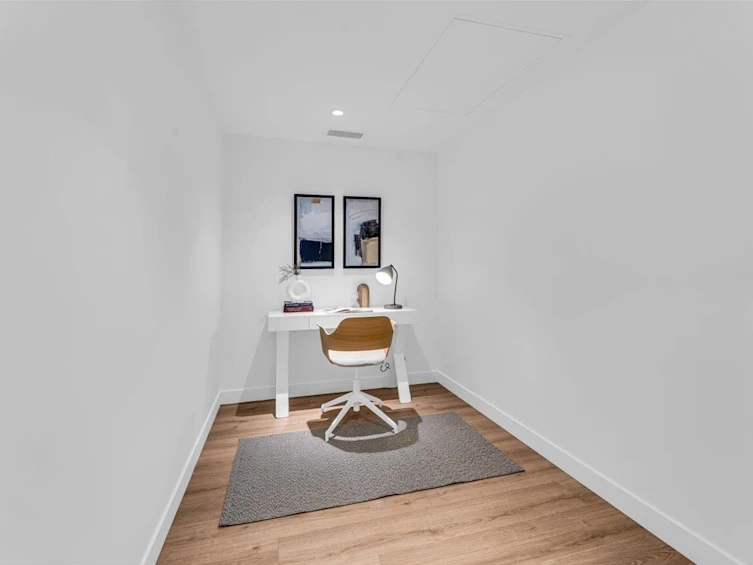 411-1500 Fern Street, North Vancouver, BC, V7J 1H5 - 20