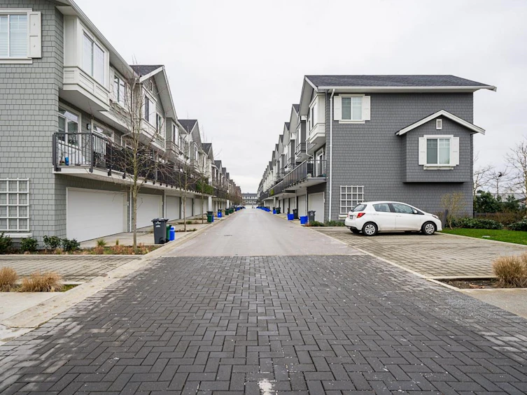 51-15489 99a Avenue, Surrey, BC, V3R 0G9 - 33
