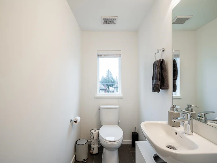 51-15489 99a Avenue, Surrey, BC, V3R 0G9 - 19