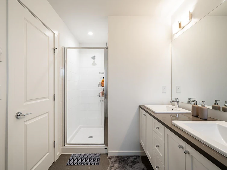 51-15489 99a Avenue, Surrey, BC, V3R 0G9 - 25