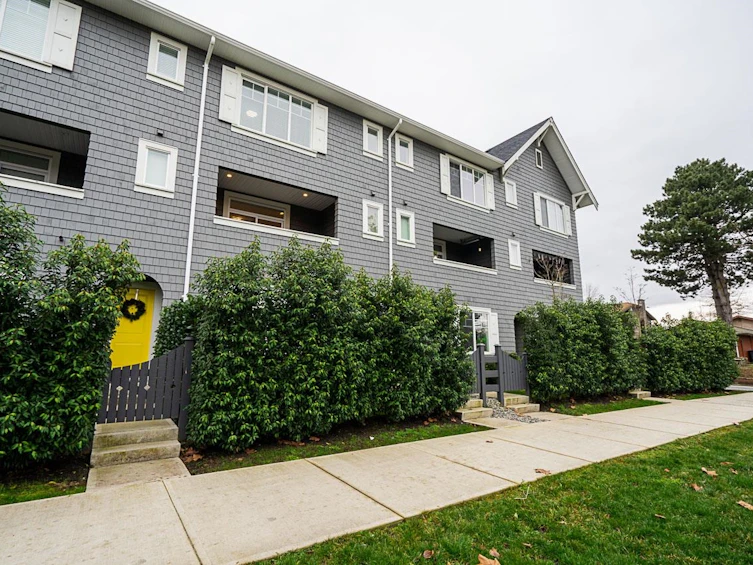 51-15489 99a Avenue, Surrey, BC, V3R 0G9 - 3