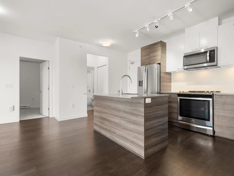 606-10581 140th Street, Surrey, BC, V3T 0M7 - 4