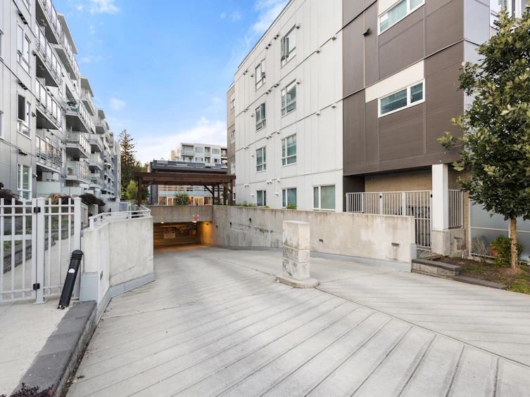 606-10581 140th Street, Surrey, BC, V3T 0M7 - 40