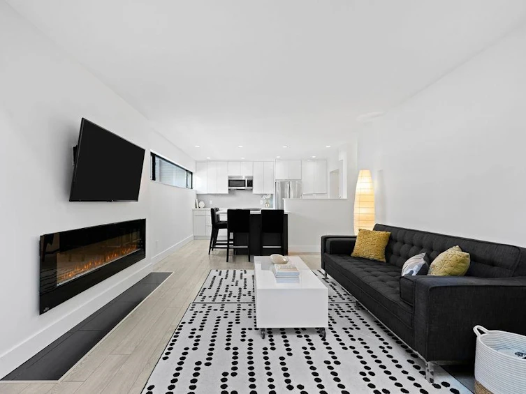 308-1855 Nelson Street, Vancouver, BC, V6G 1M9 - 3