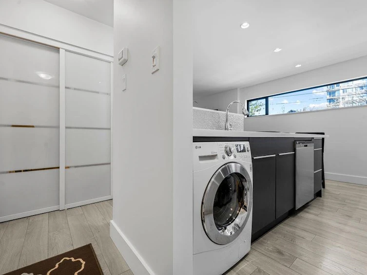 308-1855 Nelson Street, Vancouver, BC, V6G 1M9 - 10