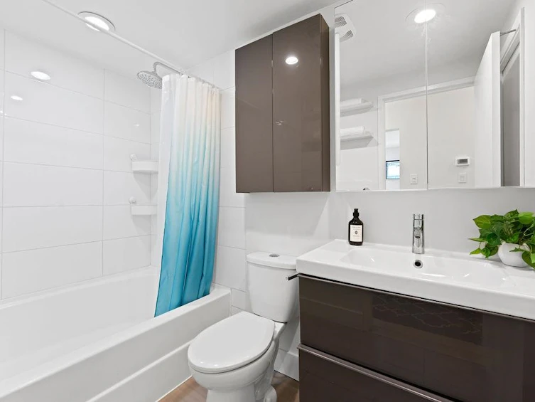 308-1855 Nelson Street, Vancouver, BC, V6G 1M9 - 13