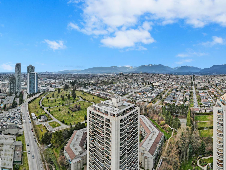 2504-4353 Halifax Street, Burnaby, BC, V5C 5Z4 - 37