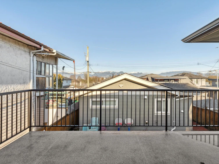 1391 E 35th Avenue, Vancouver, BC, V5W 1C2 - 14