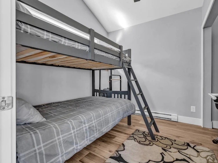 1391 E 35th Avenue, Vancouver, BC, V5W 1C2 - 25