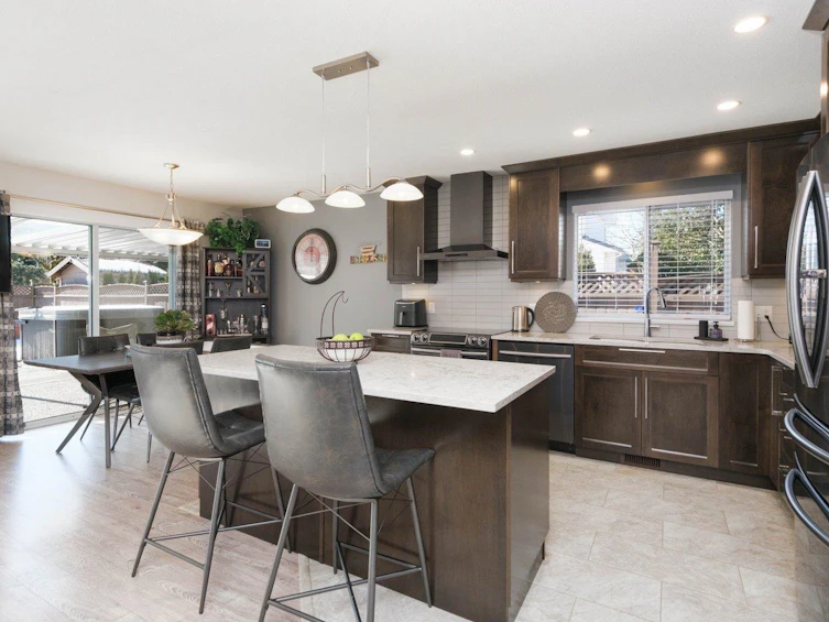 16516 84a Avenue, Surrey, BC, V4N 3H2 - 13