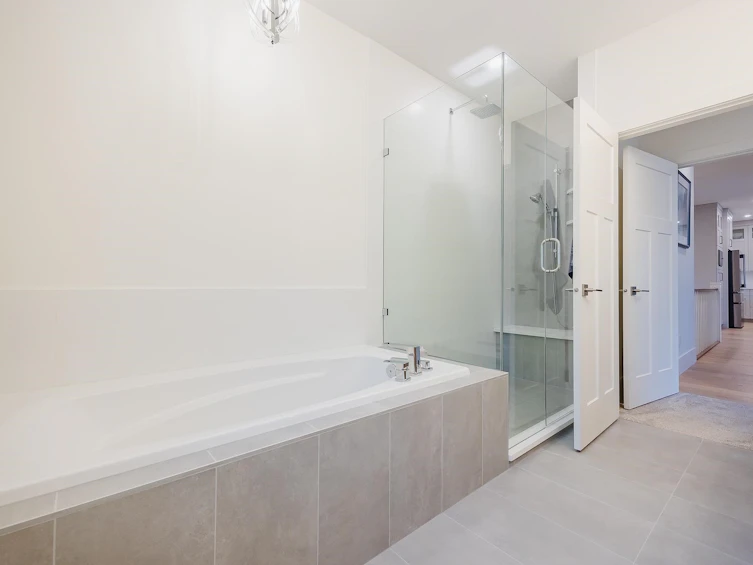 3801 Latimer Street, Abbotsford, BC, V2S 7L5 - 22