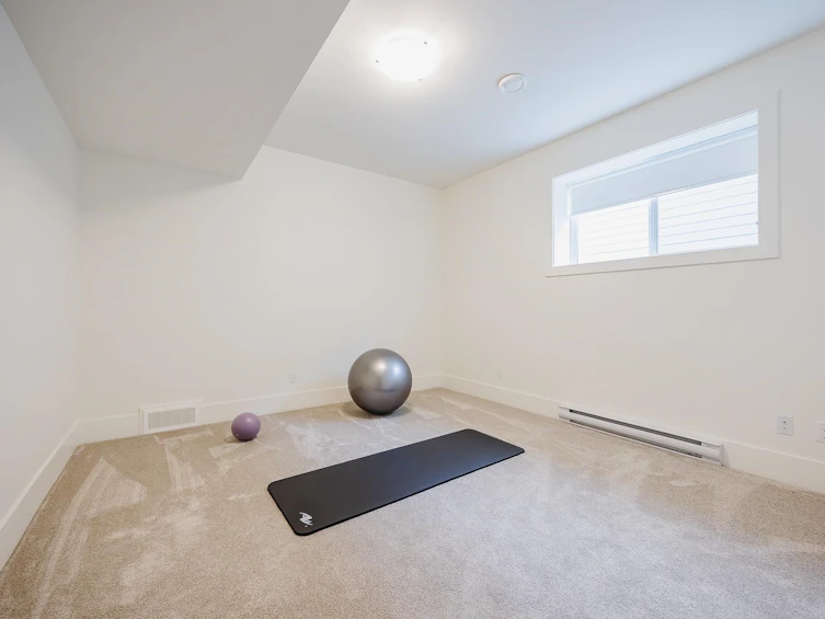 3801 Latimer Street, Abbotsford, BC, V2S 7L5 - 30