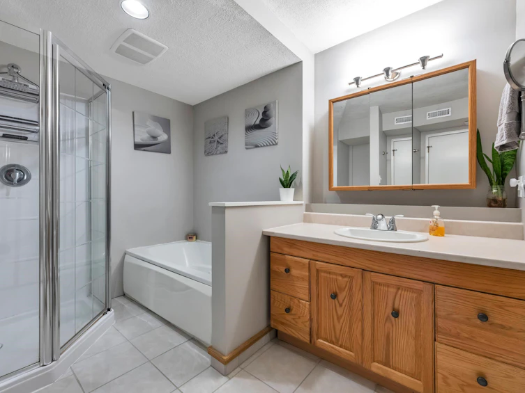 2878 Woodland Drive, Langley, BC, V2Y 1G3 - 25