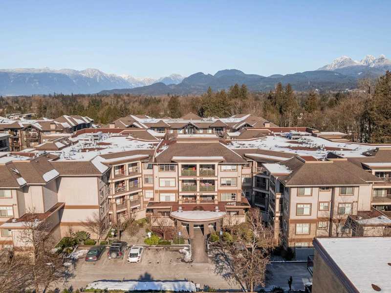 102 - 12248 224th Street, Maple Ridge BC V2X 8W6