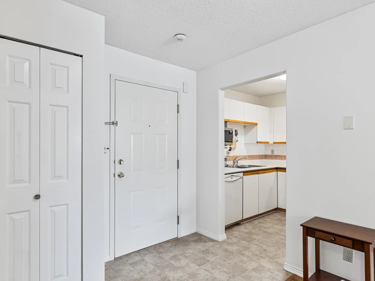 103-8120 Bennett Road, Richmond, BC, V6Y 1N5 - 3