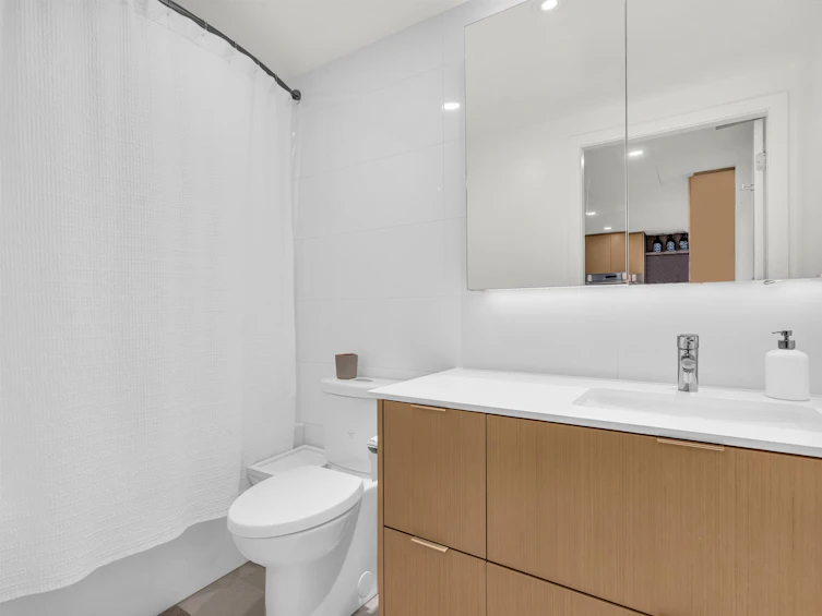 606-210 E 5th Avenue, Vancouver, BC, V5T 0K1 - 15