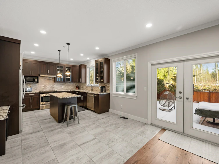 9460 217 Street, Langley, BC, V1M 4E4 - 6