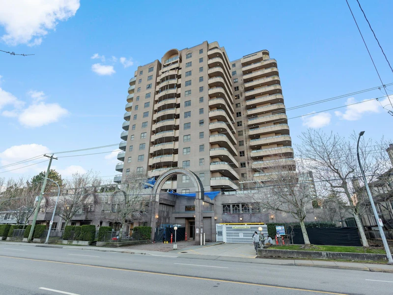 502 - 6611 Cooney Road, Richmond BC V6Y 4C5