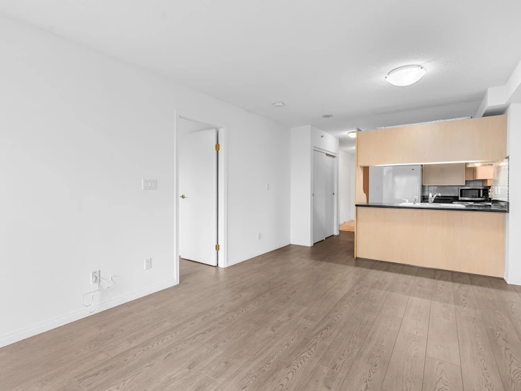 502-6611 Cooney Road, Richmond, BC, V6Y 4C5 - 6