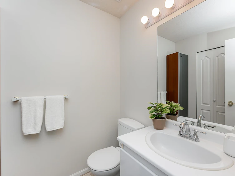 103-21928 48 Avenue, Langley, BC, V3A 8H1 - 11