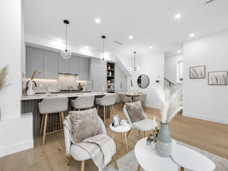 1-1328 E 35th Avenue, Vancouver, BC, V5W 1C1 - 4