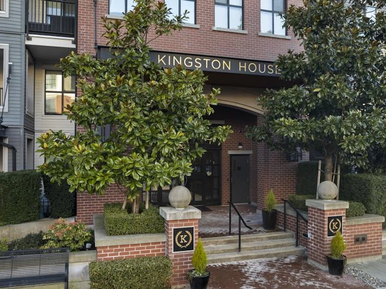 301-3323 151 Street, Surrey, BC, V3Z 0L3