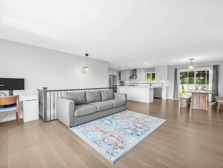 321 Gloucester Court, Coquitlam, BC, V3K 5S6 - 10