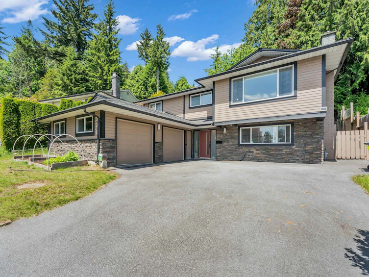 321 Gloucester Court, Coquitlam, BC, V3K 5S6 - 26