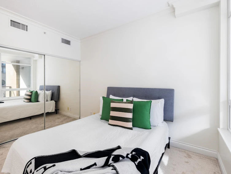 401-162 Victory Ship Way, North Vancouver, BC, V7L 0B4 - 16