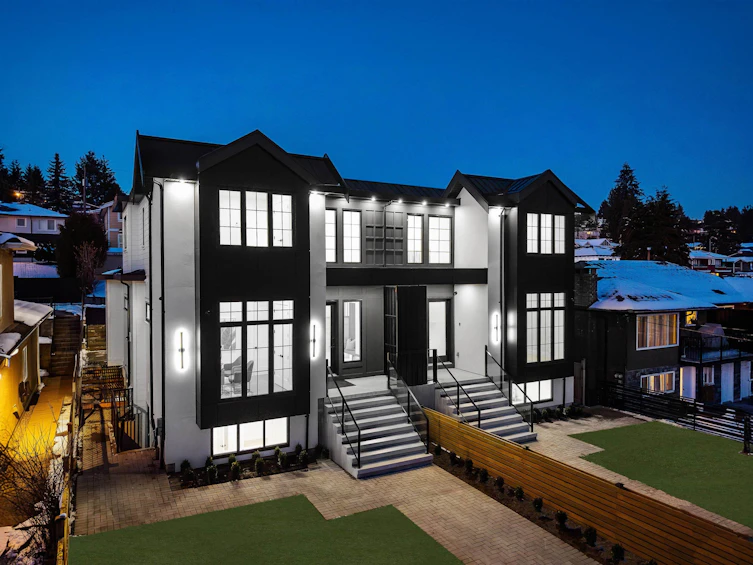4965 Georgia Street, Burnaby, BC, V5B 1V2 - 3