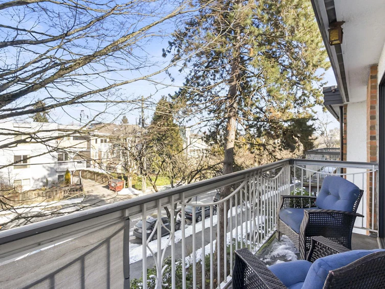 307-1950 W 8th Avenue, Vancouver, BC, V6J 1W3 - 11