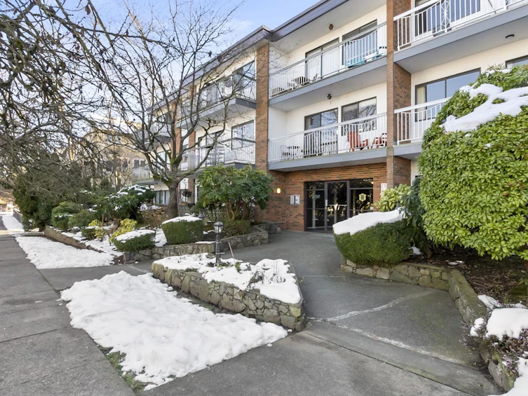 307-1950 W 8th Avenue, Vancouver, BC, V6J 1W3 - 15